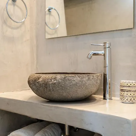 Santo Concept Luxury Villa *