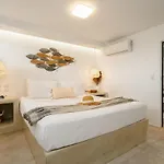 Santo Concept Luxury *