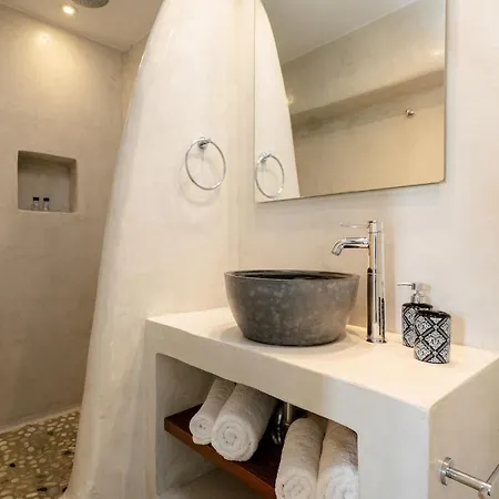 Santo Concept Luxury Айя-Анна